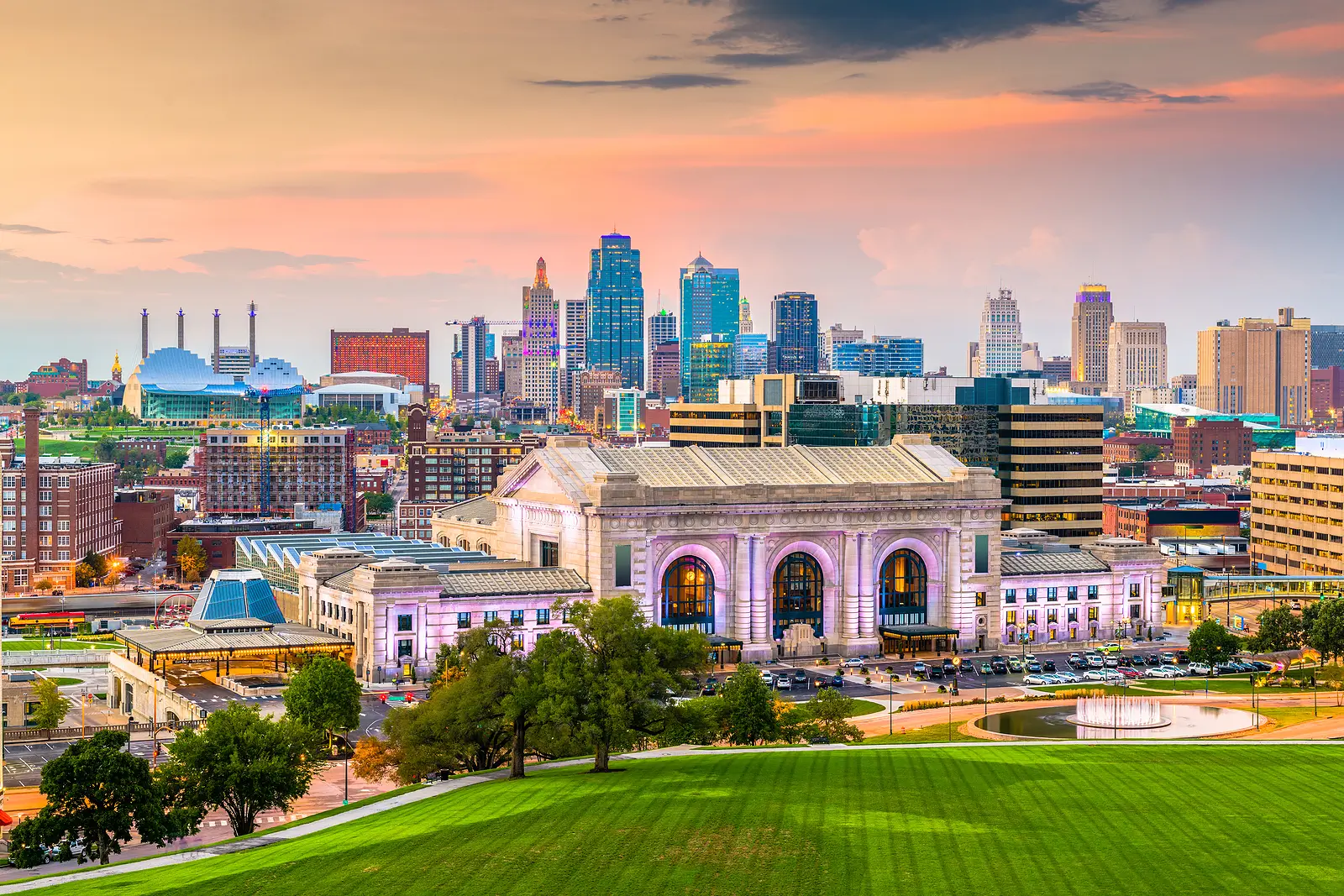 Is Kansas City, MO, a Buyers' or Sellers' Market in 2025?
